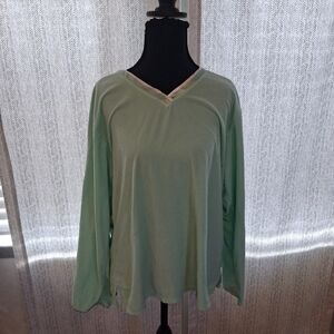 Villager Liz Claiborne Light Green Long Sleeve Pajama Top Size Large